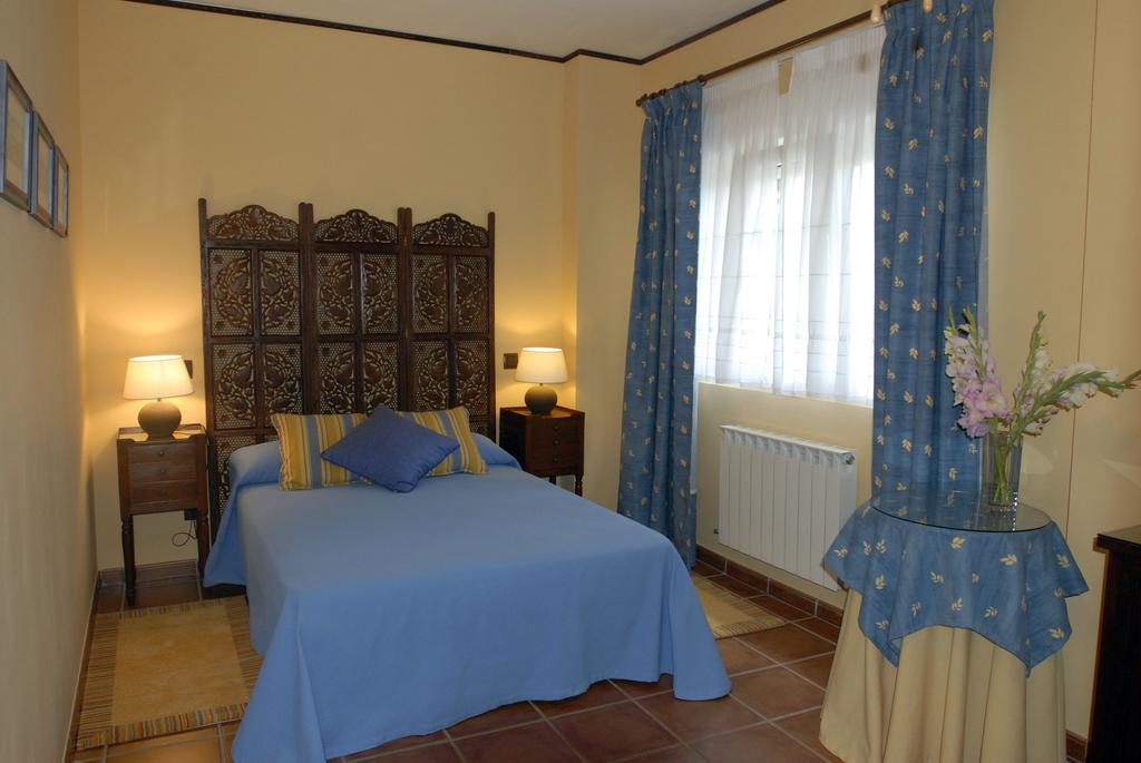 Hosteria De Langre Quarto foto