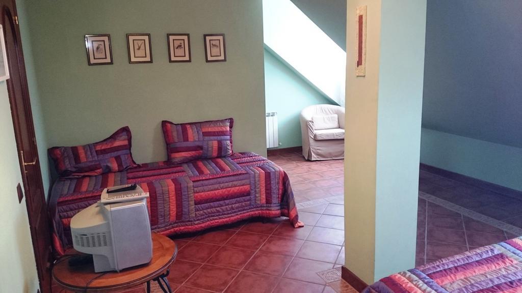 Hosteria De Langre Quarto foto