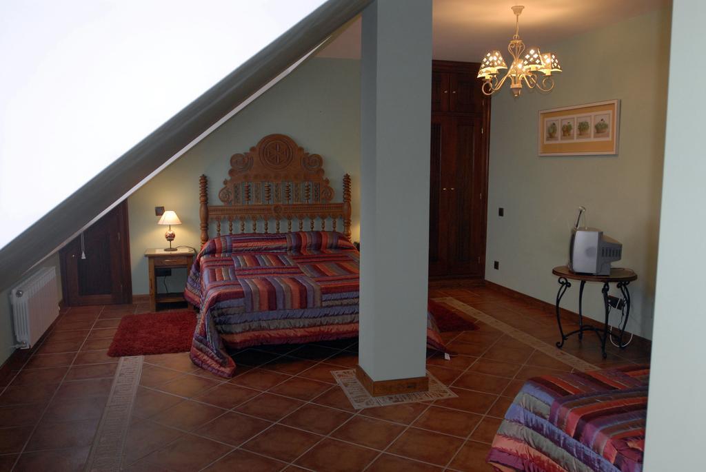 Hosteria De Langre Quarto foto